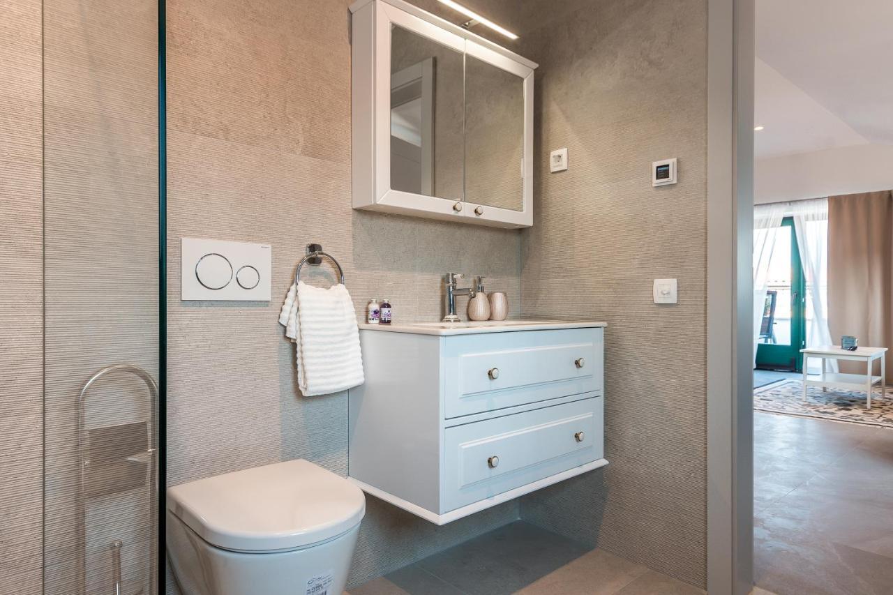 Luxury Apartments Azalea Primošten Екстериор снимка