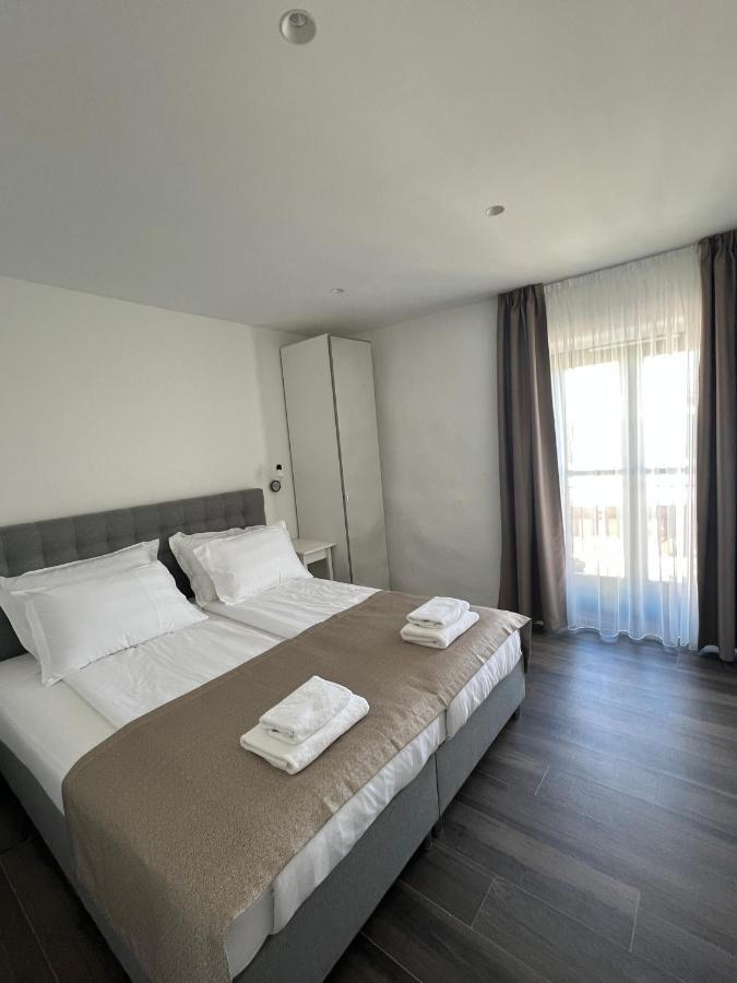 Luxury Apartments Azalea Primošten Екстериор снимка