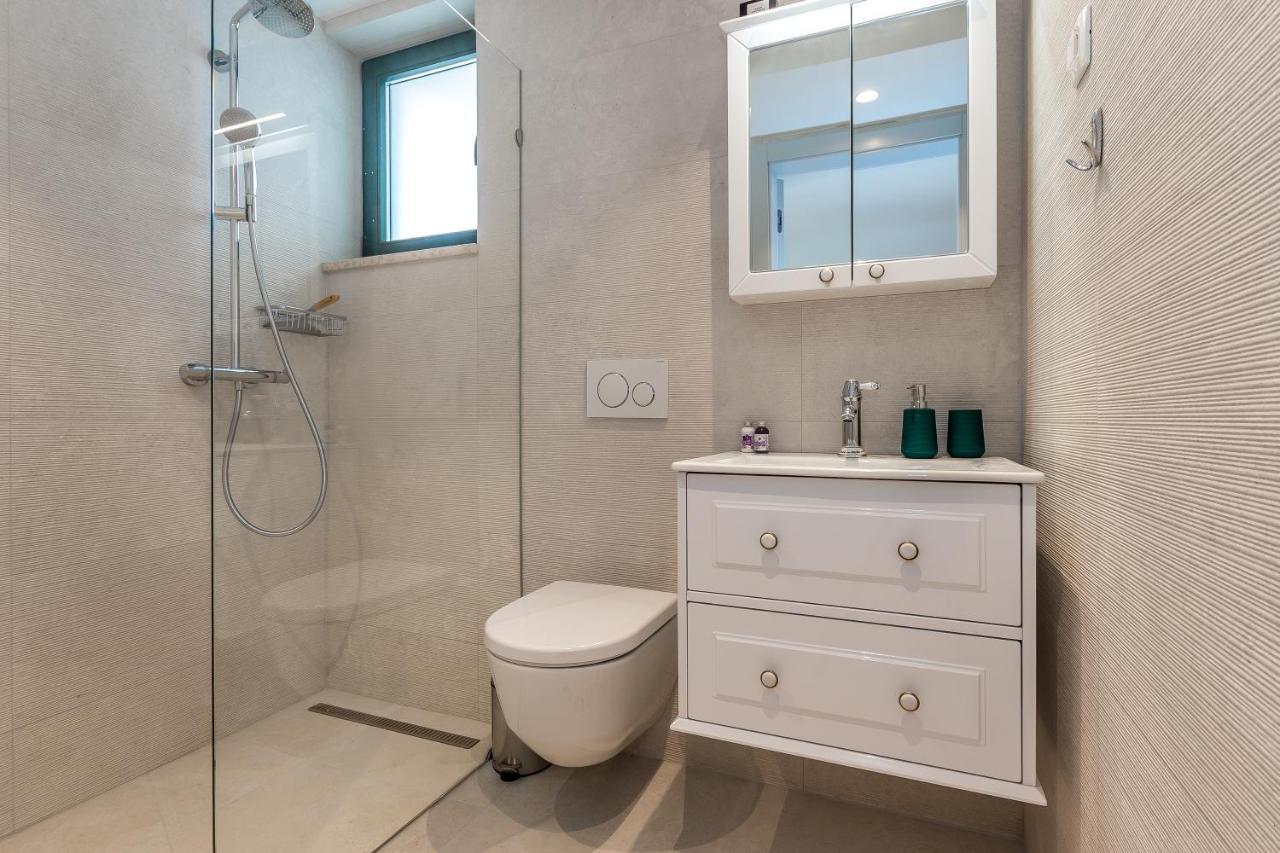 Luxury Apartments Azalea Primošten Екстериор снимка