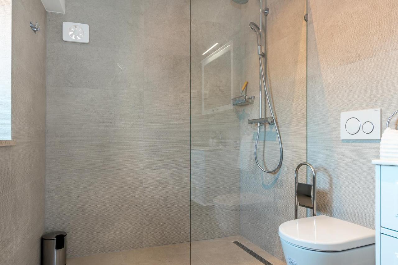 Luxury Apartments Azalea Primošten Екстериор снимка